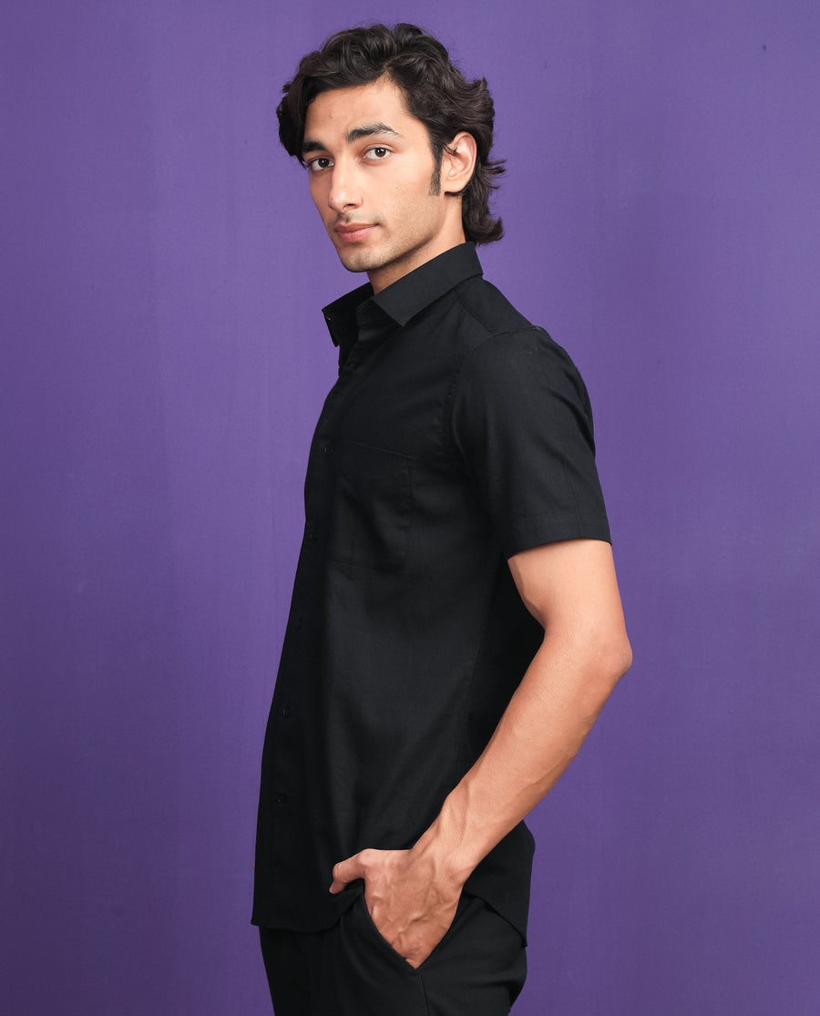 Rare Rabbit Men's Darwin - Black Cotton Plain Regular Fit Half Sleeve Collared Shirt