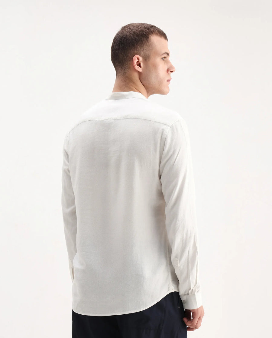 Rare Rabbit Men's Kurto 25 White Linen Blend Plain Regular Fit Full Sleeve Mandarin Collar Shirt