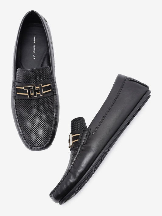 Tommy Hilfiger Men Textured Leather Formal Loafers