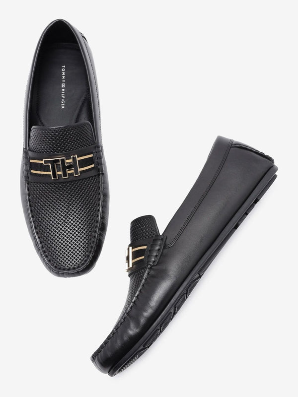 Tommy Hilfiger Men Textured Leather Formal Loafers