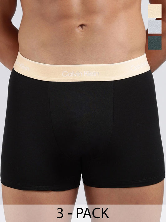 Calvin Klein Underwear Pack of 3 Cotton Solid Trunks