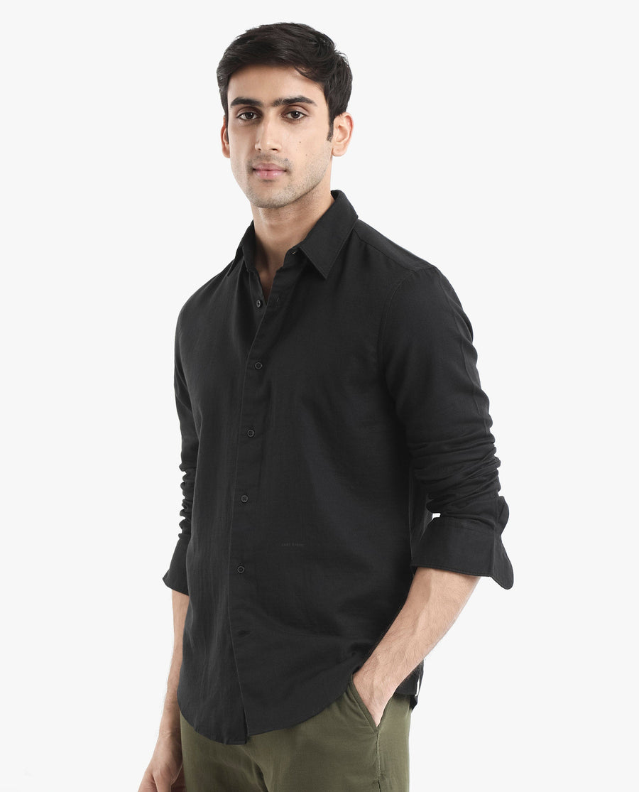 Rare Rabbit Men's Layerr-2 Black Cotton Plain Regular Fit Full Sleeve Collared Shirt