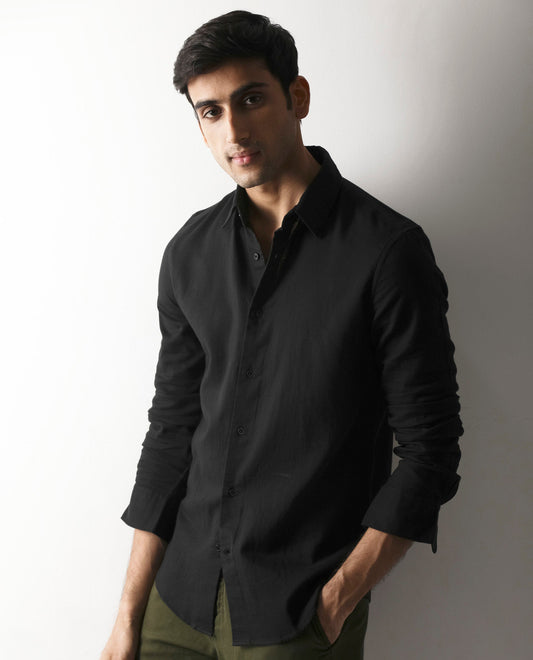 Rare Rabbit Men's Layerr-2 Black Cotton Plain Regular Fit Full Sleeve Collared Shirt