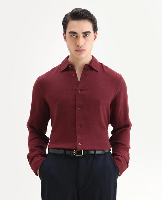 Rare Rabbit Men's Layt Red Cotton Blend Fabric Spread Collar Regular Fit Plain Shirt