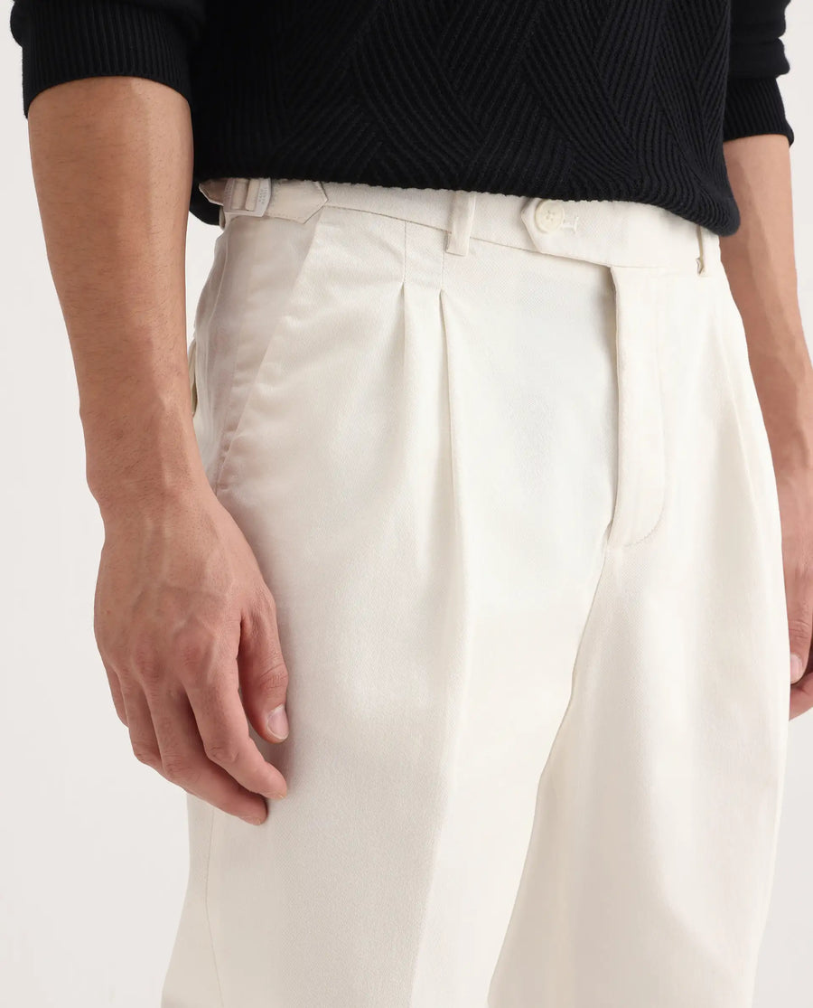 Rare Rabbit Men's Leni White Cotton Blend Plain Baggy Fit Gurkha Trouser