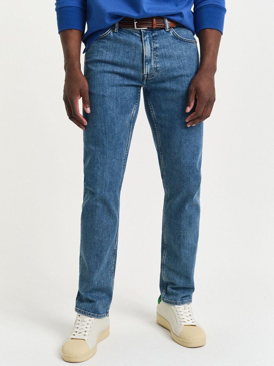 GANT Men Regular Fit Mid-Rise Light Fade Jeans