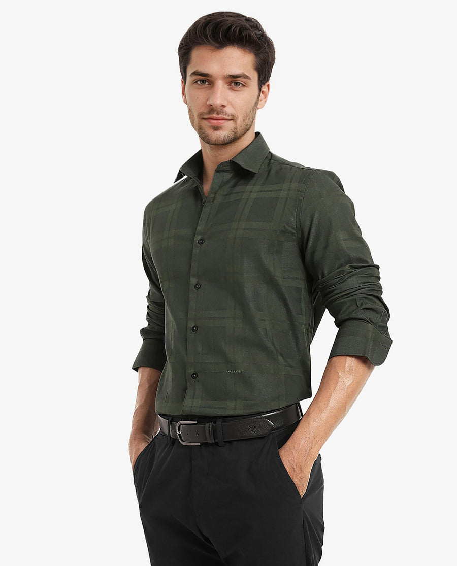 Rare Rabbit Men's Lubin Dark Green Cotton Checked Print Regular Fit Full Sleeve Collared Shirt
