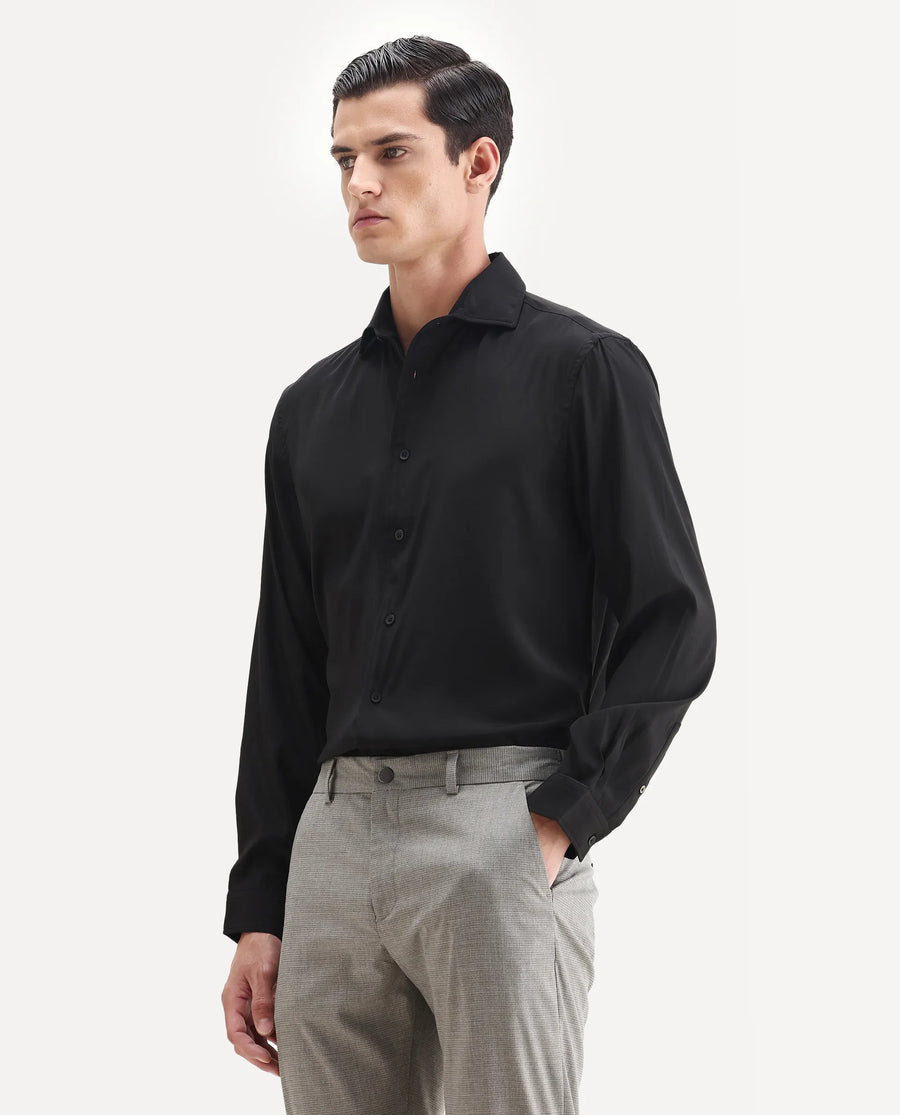 Rare Rabbit Men's Lupo Black Polyester Blend Plain Regular Fit Full Sleeve Collared Shirt