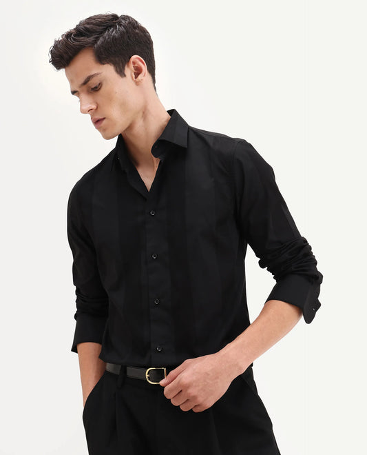 Rare Rabbit Men's Lurtz-25 Black Cotton Spread Collar Regular Fit Jacquard Shirt