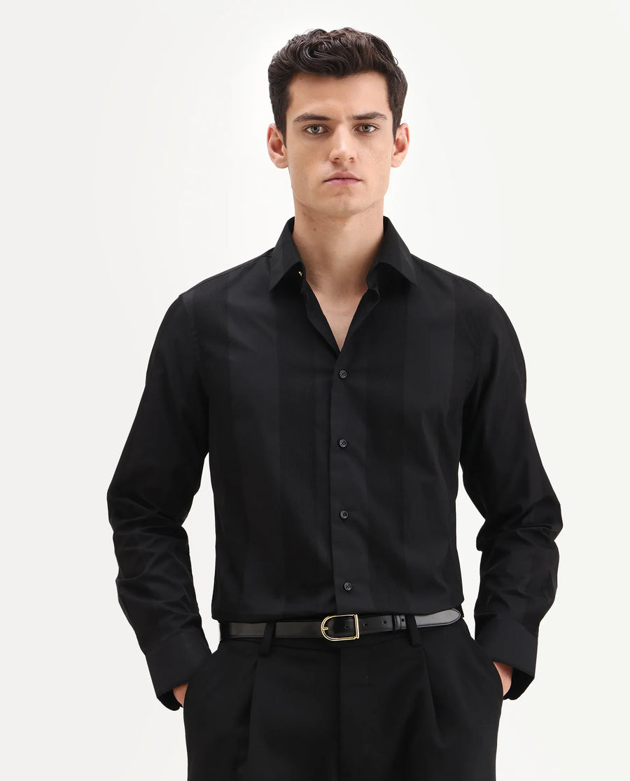 Rare Rabbit Men's Lurtz-25 Black Cotton Spread Collar Regular Fit Jacquard Shirt
