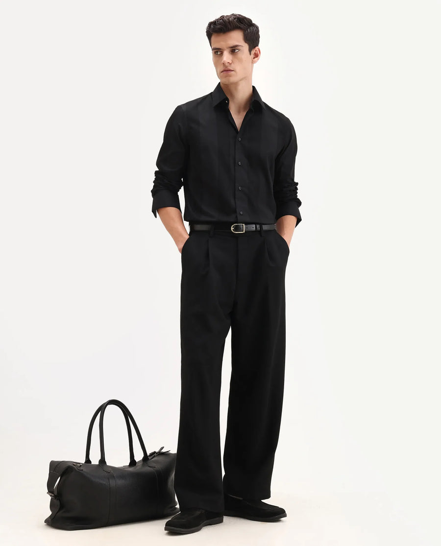 Rare Rabbit Men's Lurtz-25 Black Cotton Spread Collar Regular Fit Jacquard Shirt