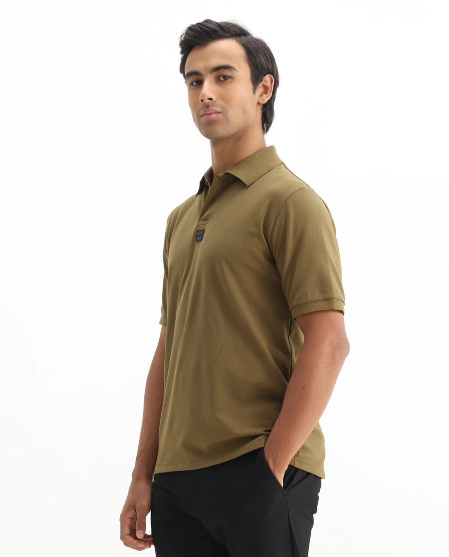 Rare Rabbit Men's Mabe Light Green Cotton Plain Regular Fit Half Sleeve Polo