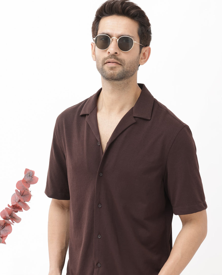 Rare Rabbit Men's Manga Dark Maroon Cotton Plain Regular Fit Half Sleeve Cuban Collar Shirt