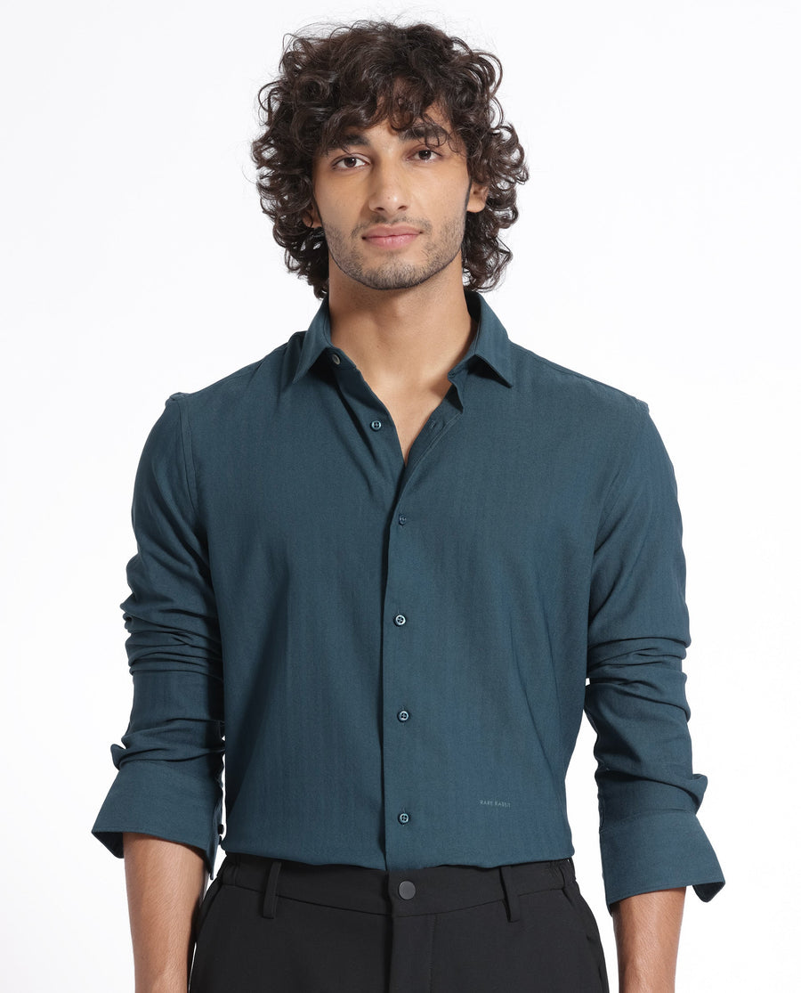 Rare Rabbit Men's Me Green Polyester Plain Regular Fit Full Sleeve Collared Shirt