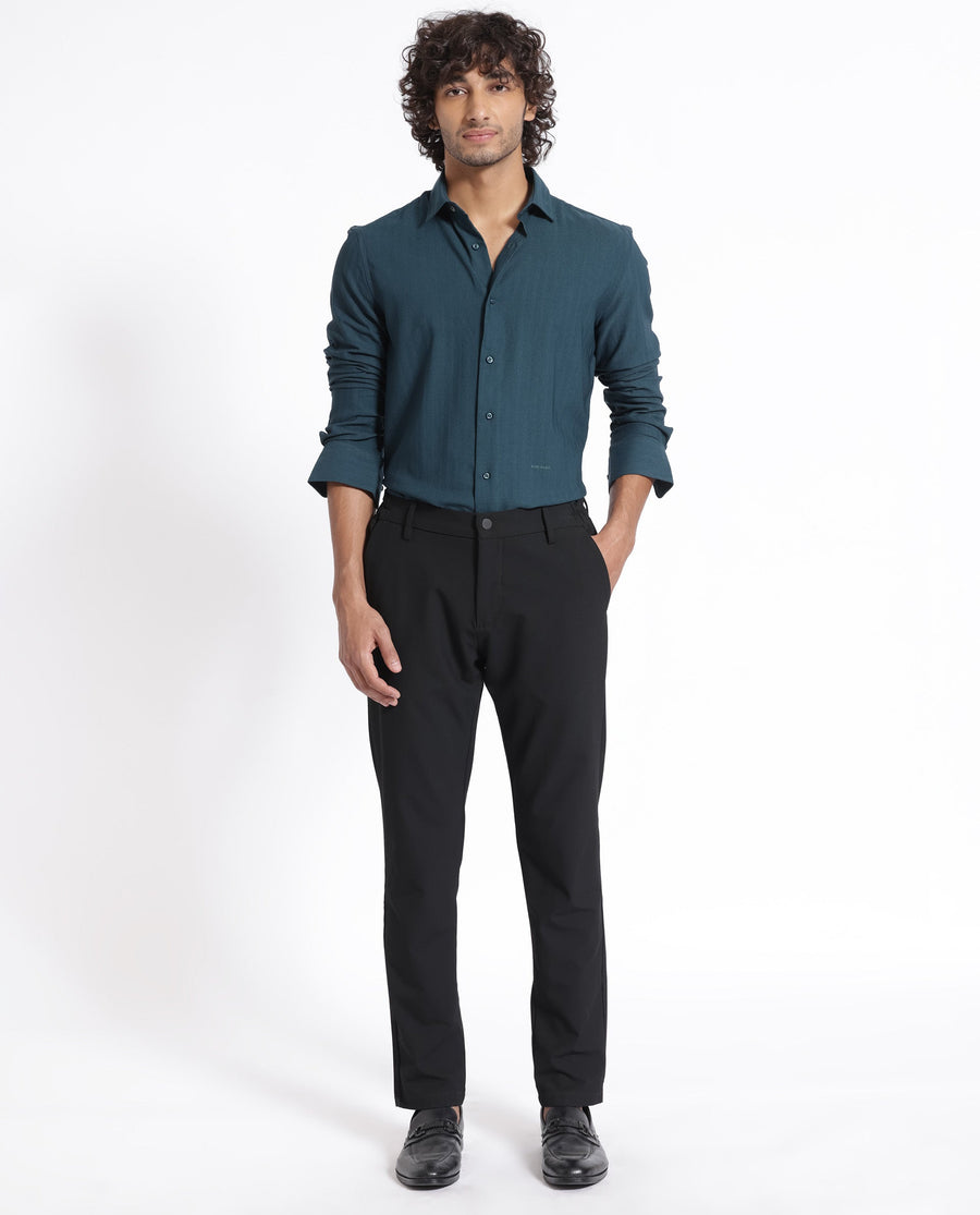Rare Rabbit Men's Me Green Polyester Plain Regular Fit Full Sleeve Collared Shirt