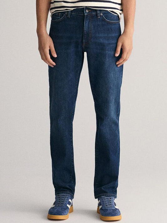 GANT Men Slim Fit Mid-Rise Clean Look Light Fade Jeans