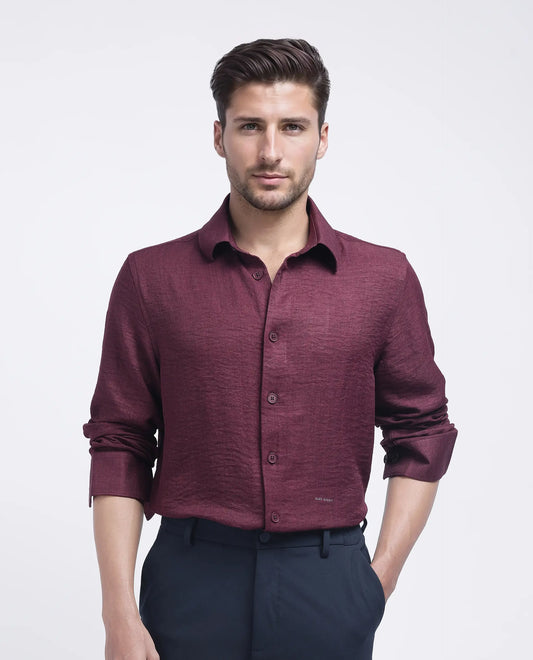 Rare Rabbit Men's Nert Maroon Cotton Plain Relaxed Fit Full Sleeve Collared Shirt