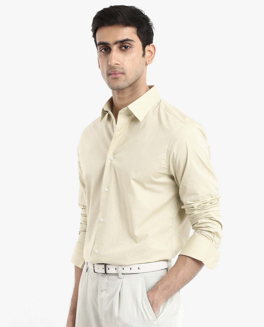 Rare Rabbit Men's Neutron-9 Pastel Green Cotton Plain Regular Fit Full Sleeve Collared Shirt