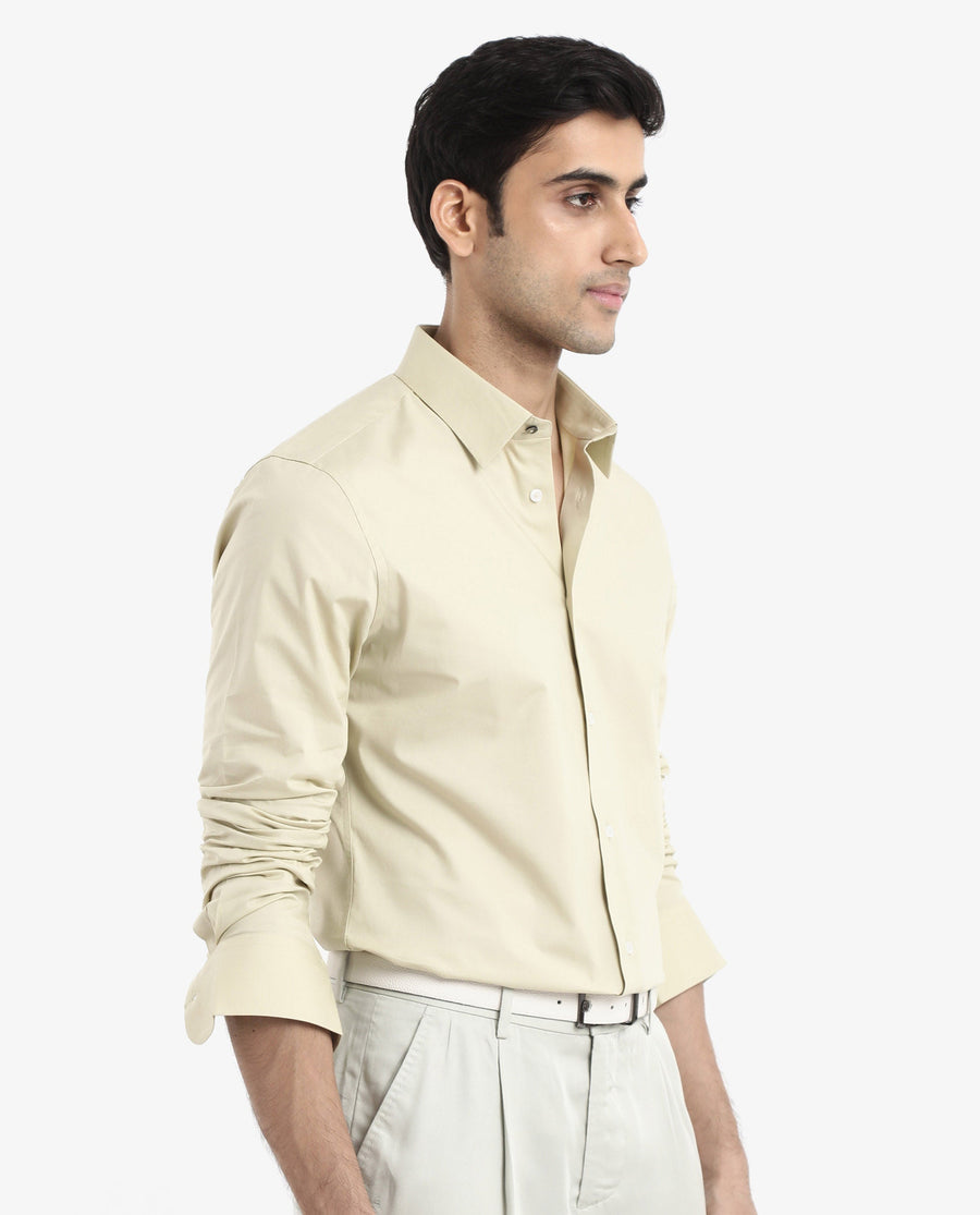 Rare Rabbit Men's Neutron-9 Pastel Green Cotton Plain Regular Fit Full Sleeve Collared Shirt