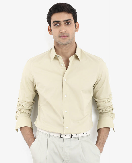 Rare Rabbit Men's Neutron-9 Pastel Green Cotton Plain Regular Fit Full Sleeve Collared Shirt