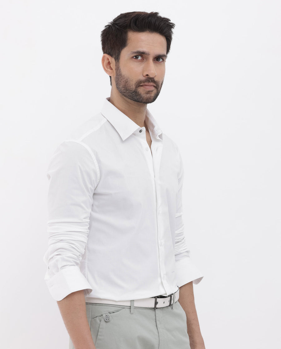 Rare Rabbit Men's Neutron 8 White Cotton Plain Regular Fit Full Sleeve Collared Shirt