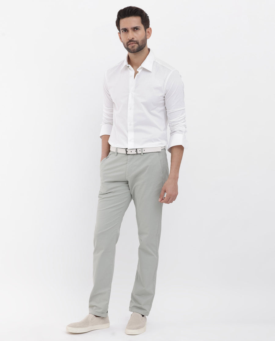 Rare Rabbit Men's Neutron 8 White Cotton Plain Regular Fit Full Sleeve Collared Shirt