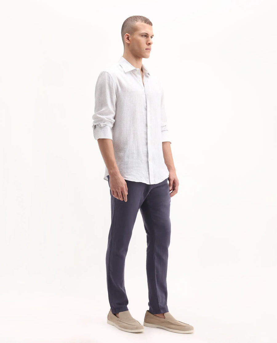 Rare Rabbit Men's Pastor 2 Dusky Purple Cotton Plain Regular Fit Trouser