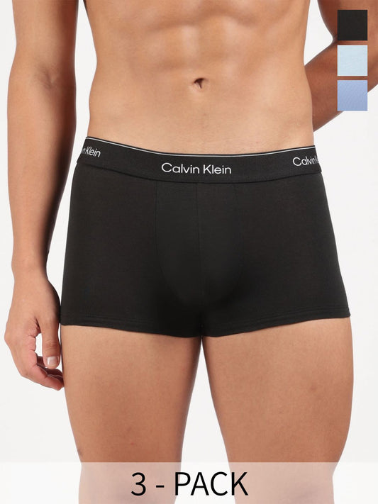 Calvin Klein Underwear Men Pack of 3 Cotton Solid Trunks
