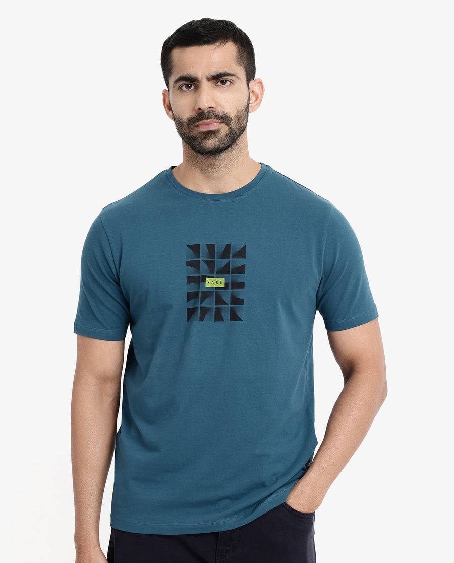 Rare Rabbit Men's Pran Turq Cotton Graphic Print Regular Fit Half Sleeve Crew Neck T-Shirt