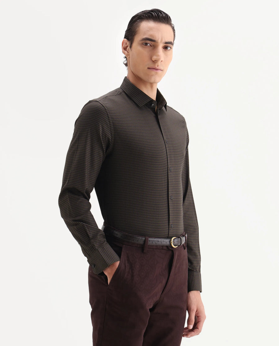 Rare Rabbit Men's Rapid-25 Brown Cotton Fabric Collared Neck Regular Fit Checks Shirt
