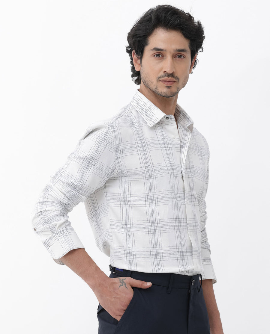 Rare Rabbit Men's Raul White Cotton Checked Print Regular Fit Full Sleeve Collared Shirt