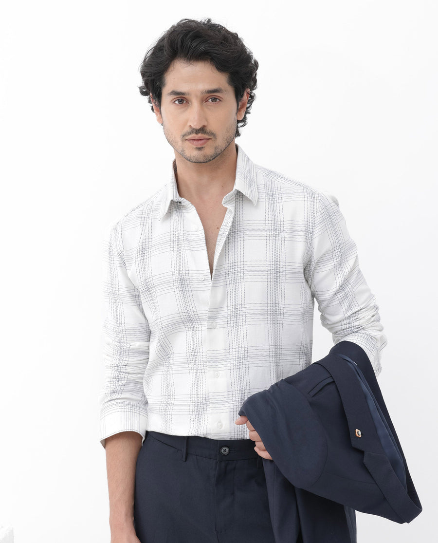 Rare Rabbit Men's Raul White Cotton Checked Print Regular Fit Full Sleeve Collared Shirt
