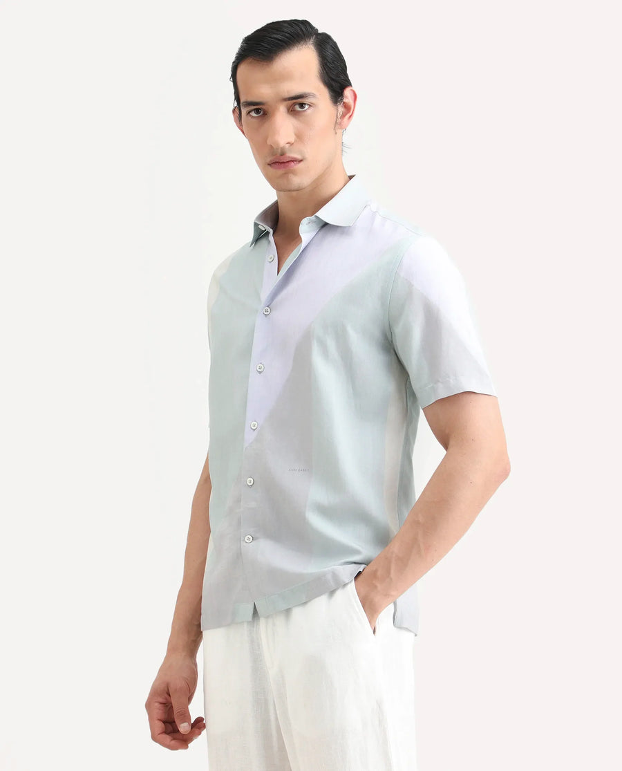 Rare Rabbit Men's Fade Pastel Green Cotton Blend Geometric Print Regular Fit Half Sleeve Collared Shirt