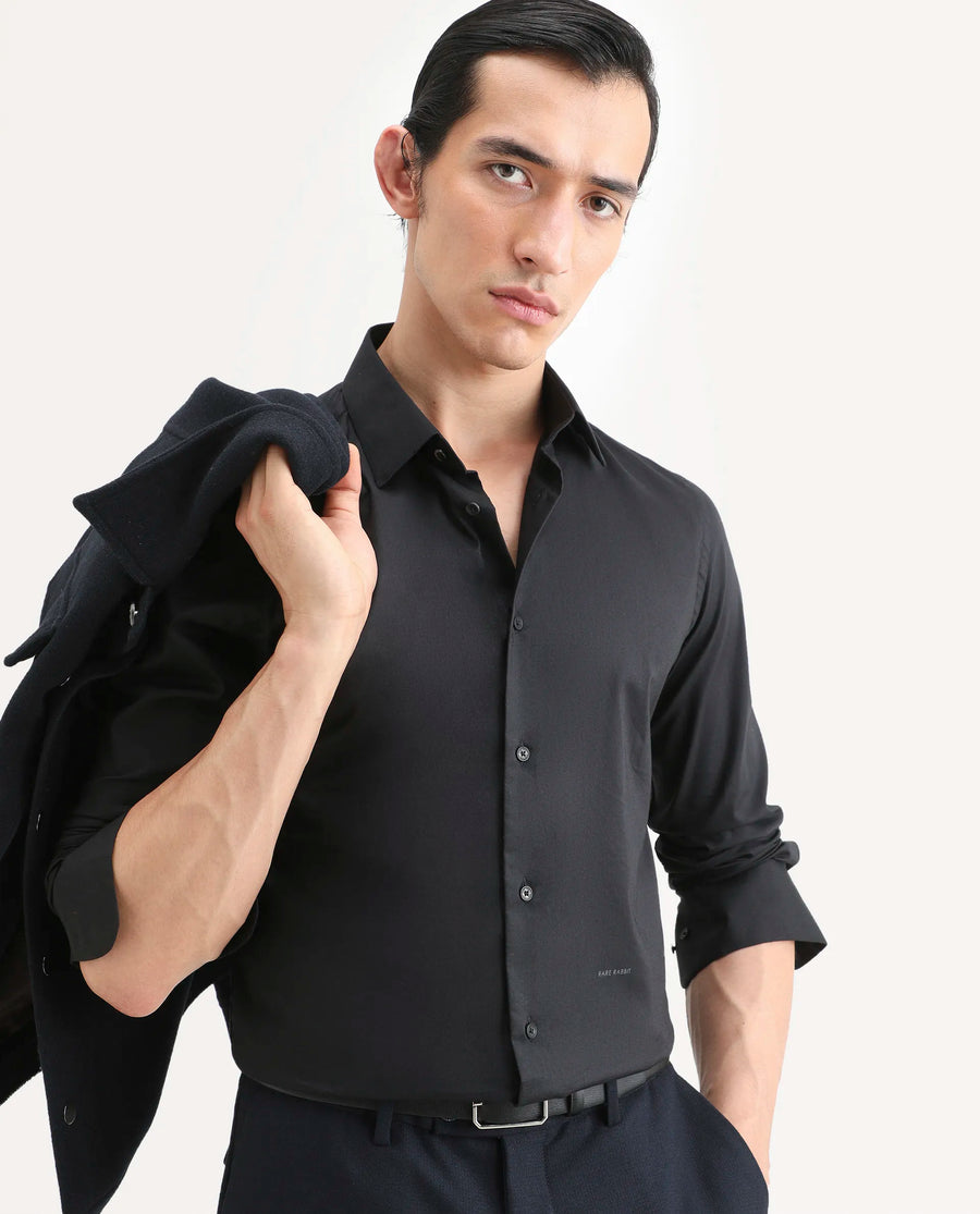 Rare Rabbit Men's Newton 25 Black Cotton Blend Plain Regular Fit Full Sleeve Collared Shirt
