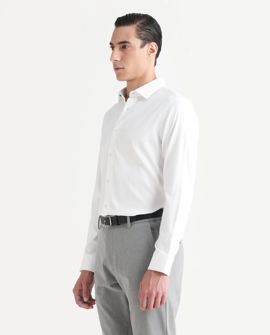 Rare Rabbit Men's Novo-25 White Cotton Striped Print Regular Fit Full Sleeve Collared Shirt