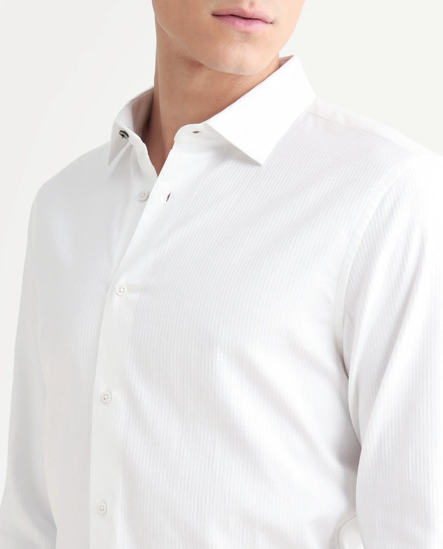 Rare Rabbit Men's Novo-25 White Cotton Striped Print Regular Fit Full Sleeve Collared Shirt