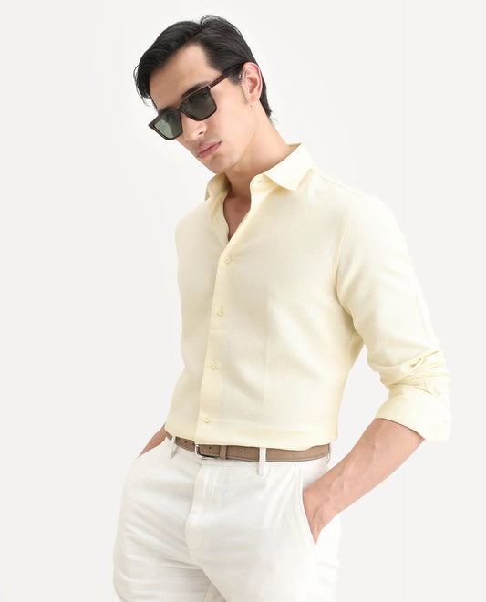 Rare Rabbit Men's Leven Light Yellow Cotton Fabric Spread Collar Regular Fit Plain Shirt