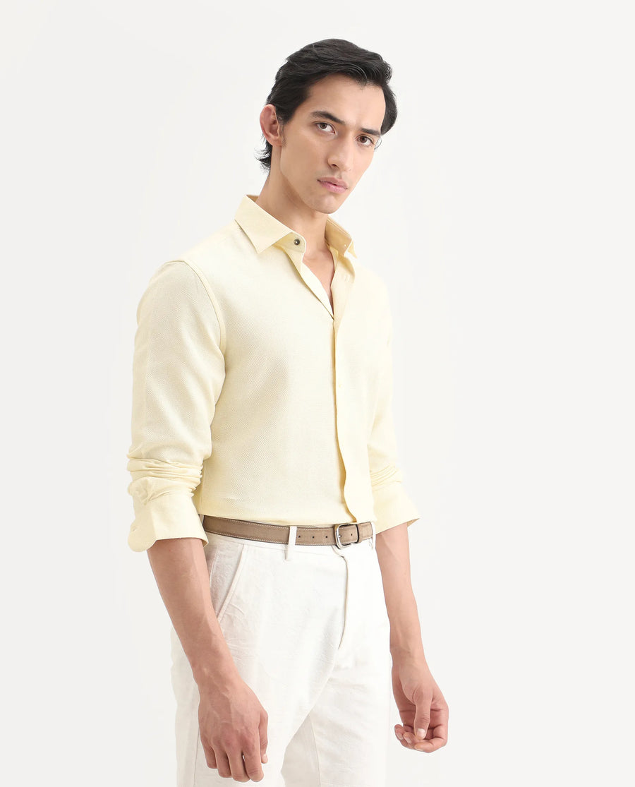 Rare Rabbit Men's Leven Light Yellow Cotton Fabric Spread Collar Regular Fit Plain Shirt