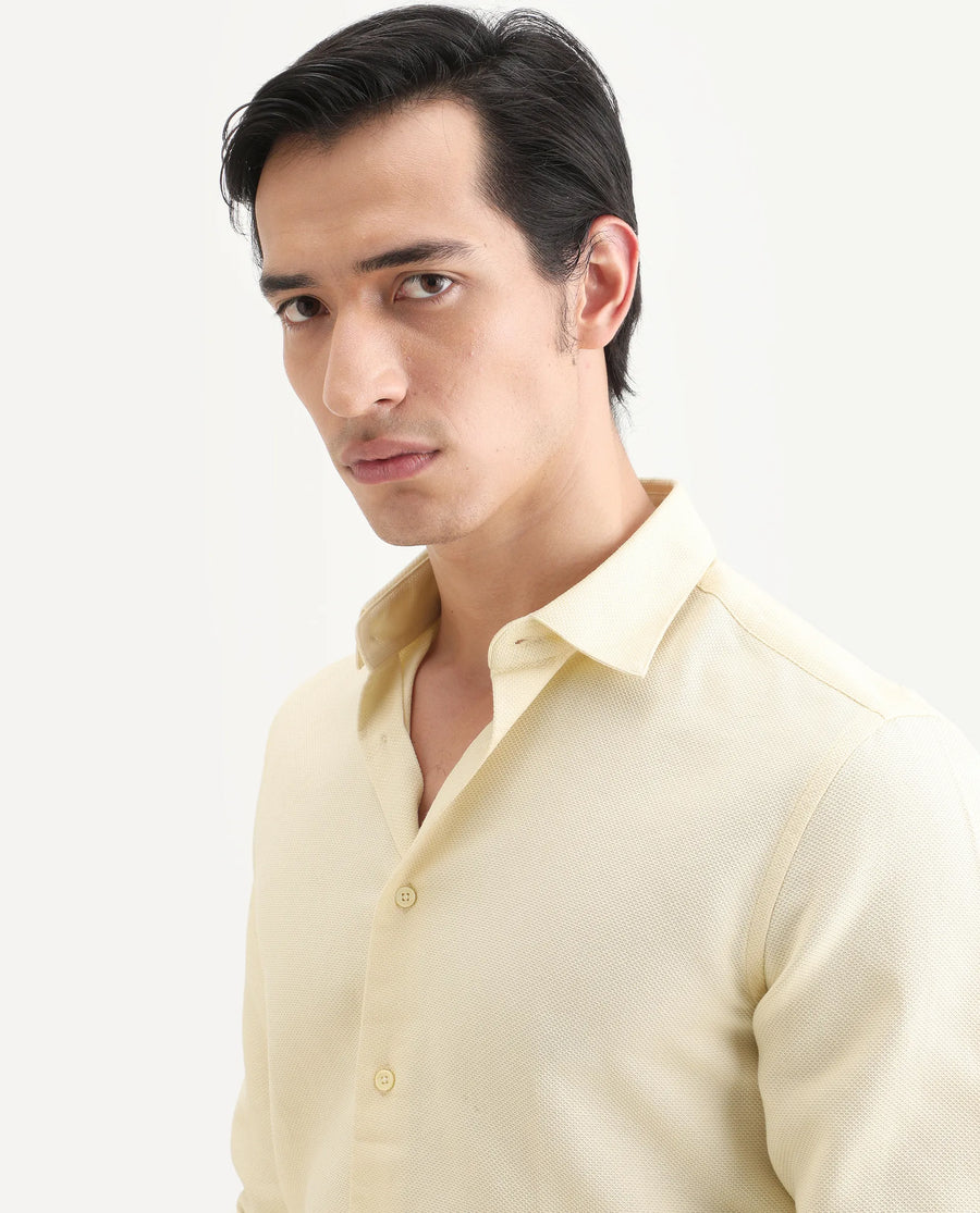 Rare Rabbit Men's Leven Light Yellow Cotton Fabric Spread Collar Regular Fit Plain Shirt