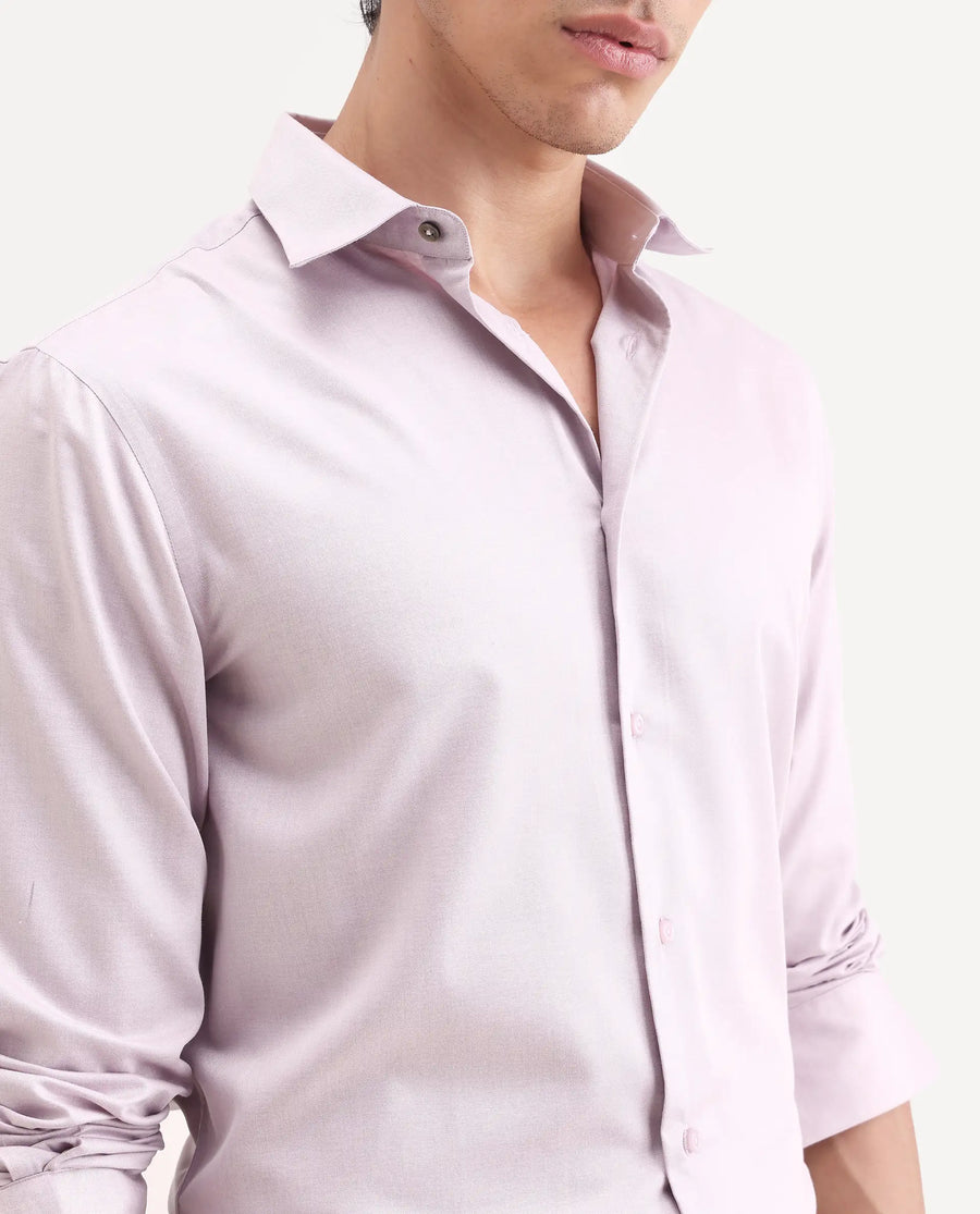 Rare Rabbit Men's Vansh Dusky Purple Polyester Blend Fabric Spread Collar Regular Fit Plain Shirt