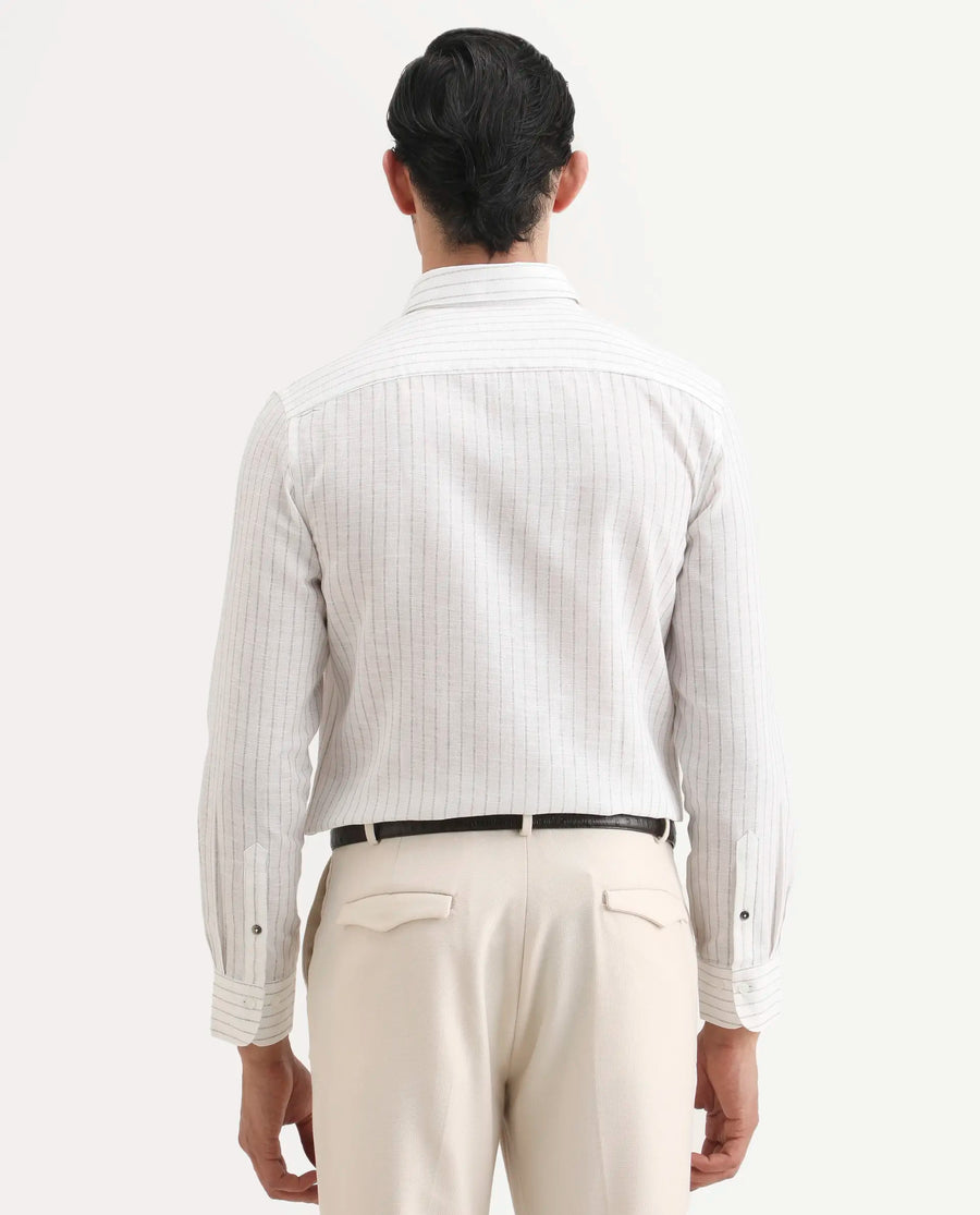 Rare Rabbit Men's Conwy Off White Polyester Blend Fabric Spread Collar Regular Fit Striped Shirt