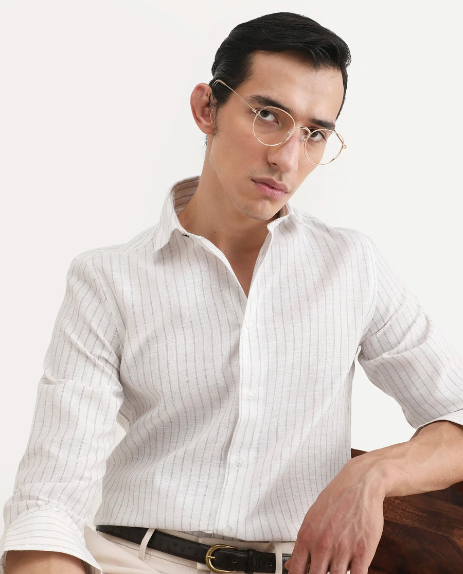 Rare Rabbit Men's Conwy Off White Polyester Blend Fabric Spread Collar Regular Fit Striped Shirt