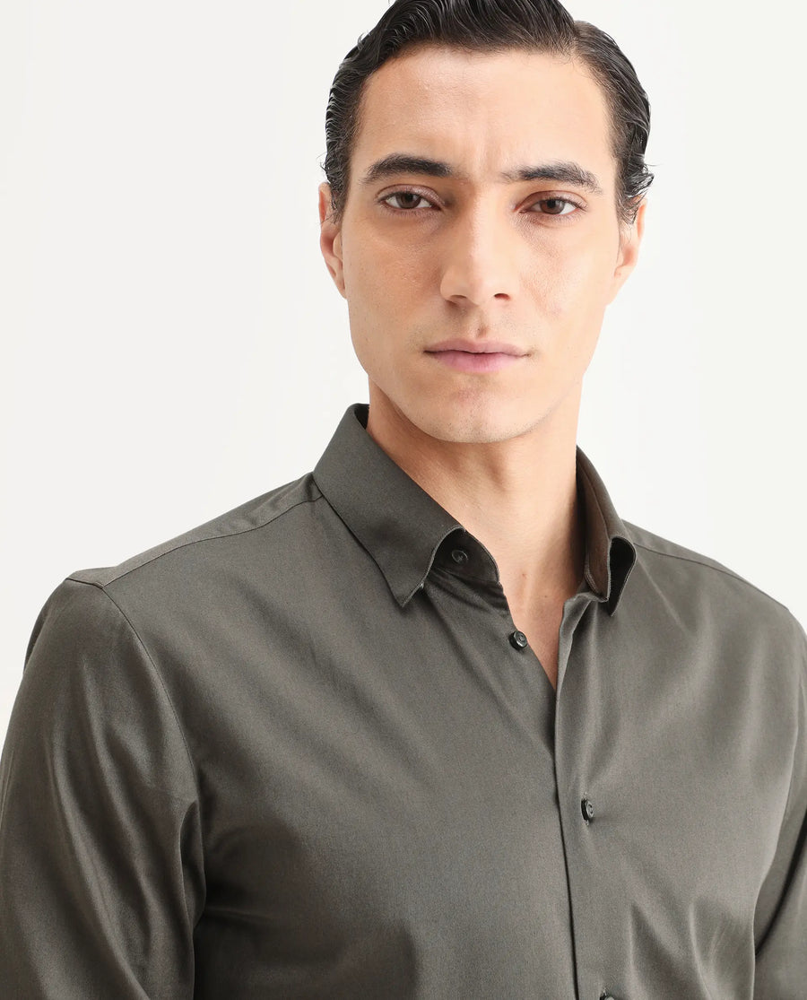 Rare Rabbit Men's Como-27 Dusky Olive Cotton Blend Fabric Full Sleeve Spread Collar Regular Fit Plain Shirt