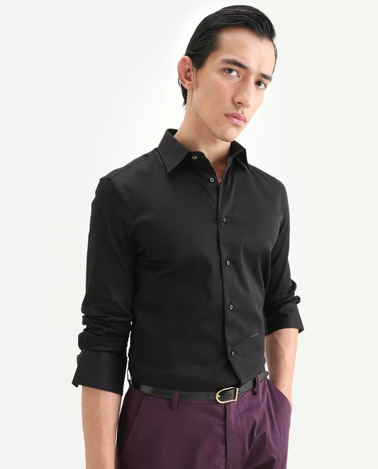 Rare Rabbit Men's Holla-Ss26 Black Cotton Blend Fabric Full Sleeve Spread Collar Regular Fit Plain Shirt