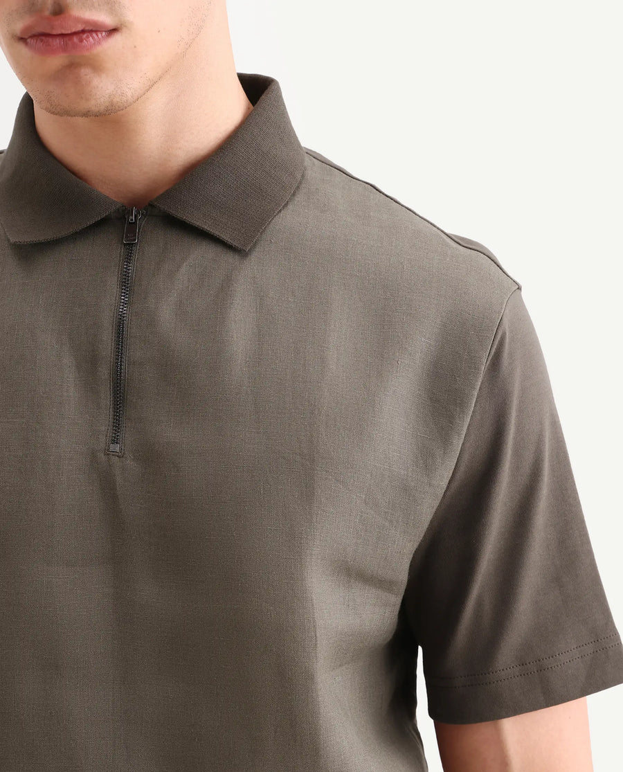 Rare Rabbit Men's Cosma-S26 Olive Linen Blend Fabric Half Sleeve Spread Collar Regular Fit Plain Polo