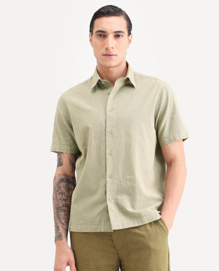 Rare Rabbit Men's Rode Green Cotton Blend Fabric Half Sleeve Spread Collar Regular Fit Plain Shirt