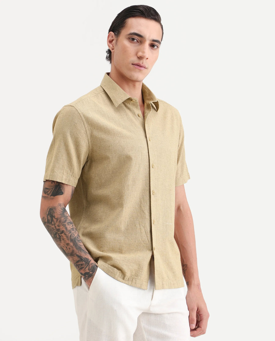 Rare Rabbit Men's Rode Musturd Cotton Blend Fabric Half Sleeve Spread Collar Regular Fit Plain Shirt