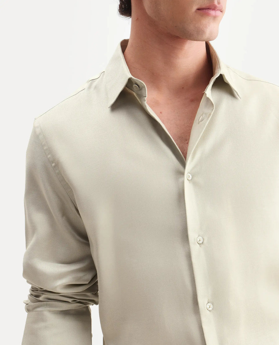 Rare Rabbit Men's Zanty Light Green Cotton Blend Fabric Full Sleeve Regular Fit Plain Shirt