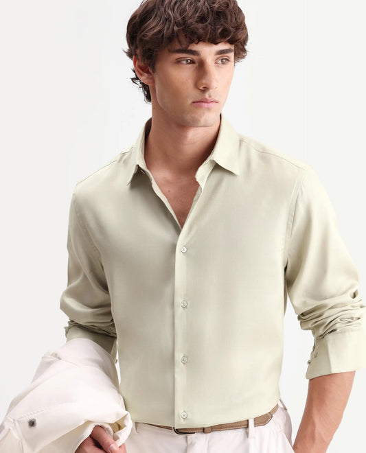 Rare Rabbit Men's Zanty Light Green Cotton Blend Fabric Full Sleeve Regular Fit Plain Shirt