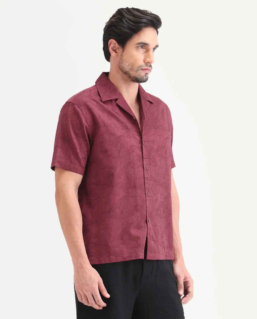 Rare Rabbit Men's Zyrn Red Cotton Blend Half Sleeve Cuban Collar Regular Fit Jacquard Shirt